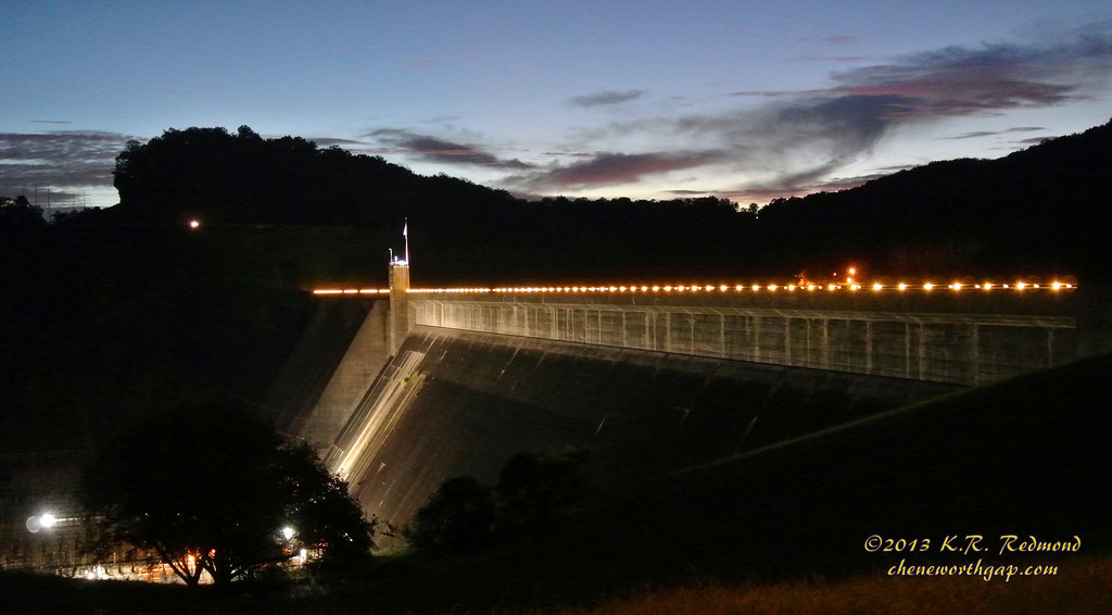 Norris Dam in Twilight_10237575276_o-XL